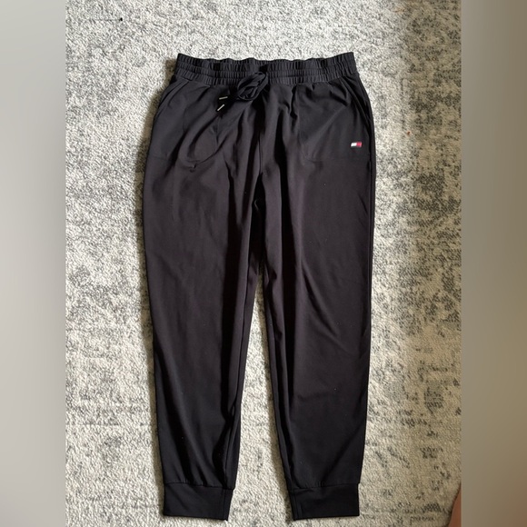 Tommy Hilfiger Pants - NWOT Tommy Hilfiger Sport Black Jogger Sweat Pants Size: L/ X Large (no pilling)